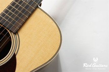 OM-28E Modern Deluxe